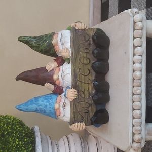 Welcome Gnomes